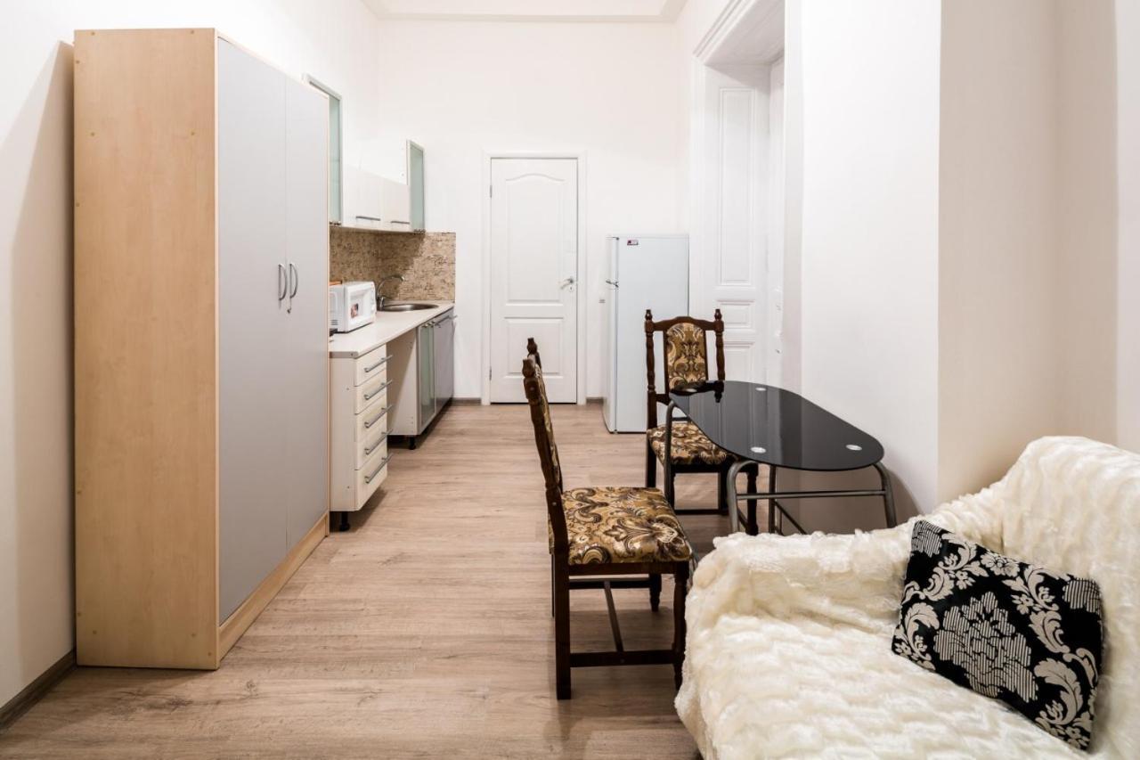 Apartament Of Center Lviv Exterior photo